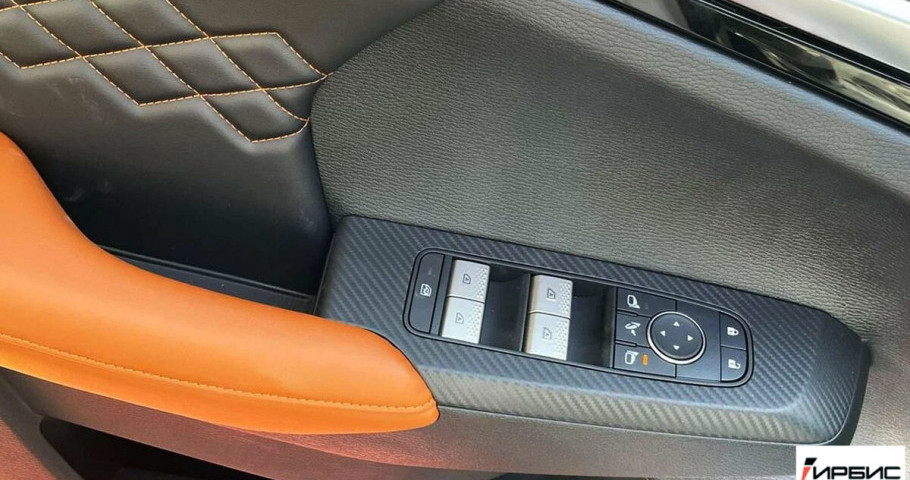 MITSUBISHI Outlander HIGH LINE 